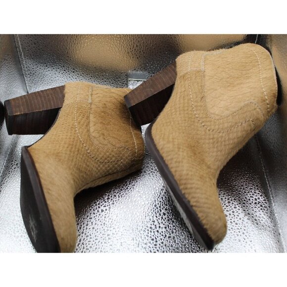 UGG 'Charlotte' Tan Calf Hair Snake Print Embossed Zip Ankle Boots Women's 6 - Picture 4 of 6
